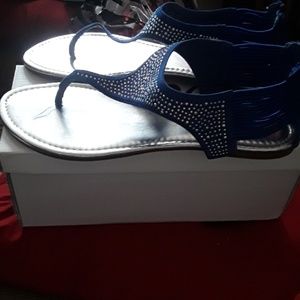 Womens sandals size 11